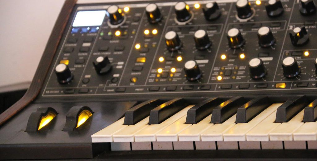 Moog Sub 37